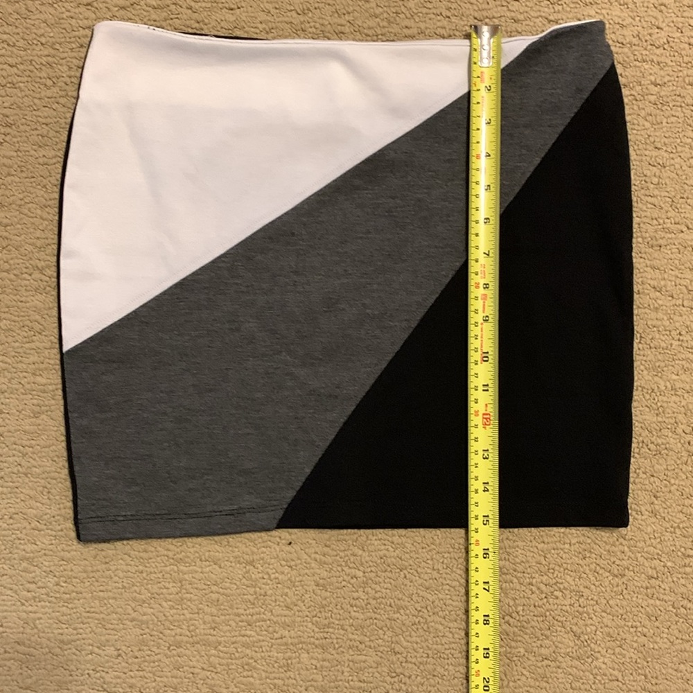 Color block mini pencil skirt - Picture 4 of 8